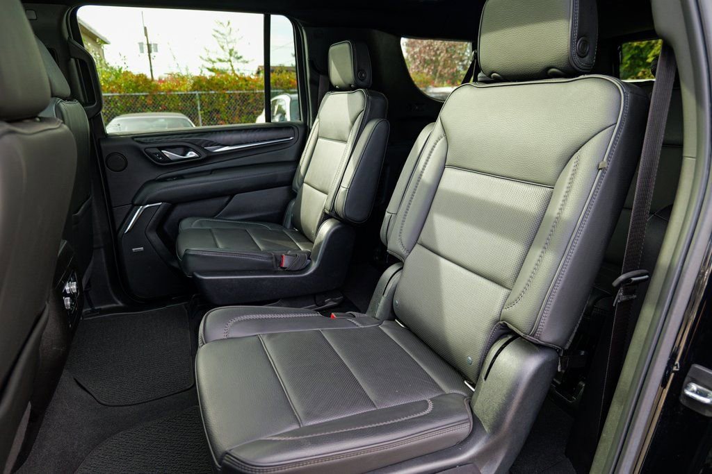 Used 2022 GMC Yukon XL Denali image 27