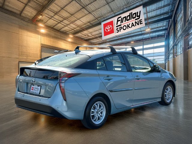 Used 2018 Toyota Prius Two w/ Prius Two Safety Plus Package FWD image 5