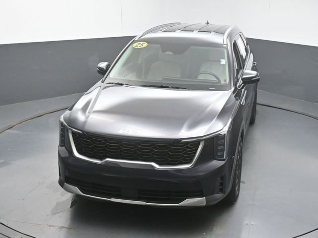 Used 2025 Kia Sorento S FWD image 41