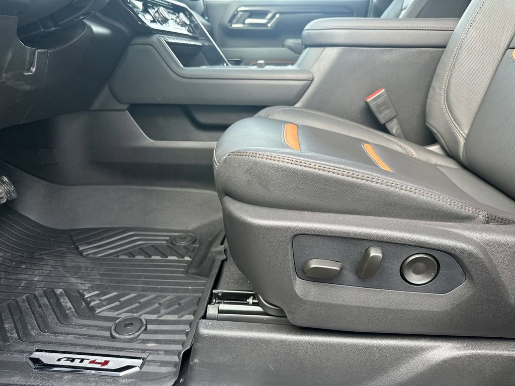 New 2026 GMC Sierra 2500 AT4 w/ AT4 Premium Plus Package image 15