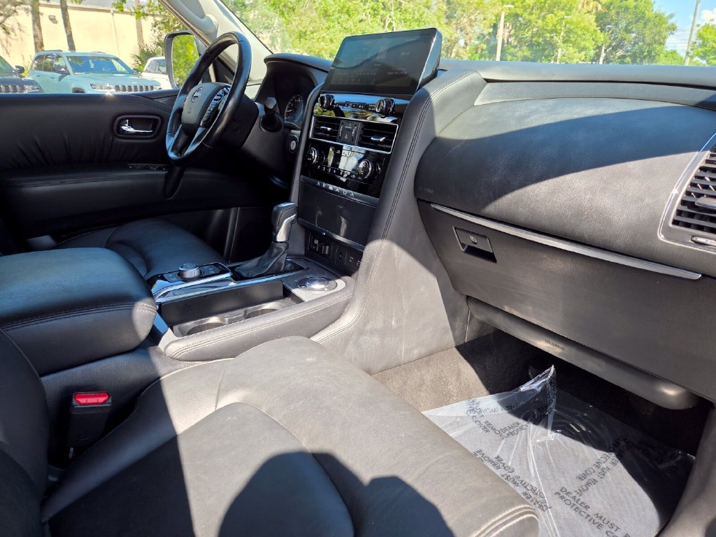 Used 2021 Nissan Armada SV RWD image 14