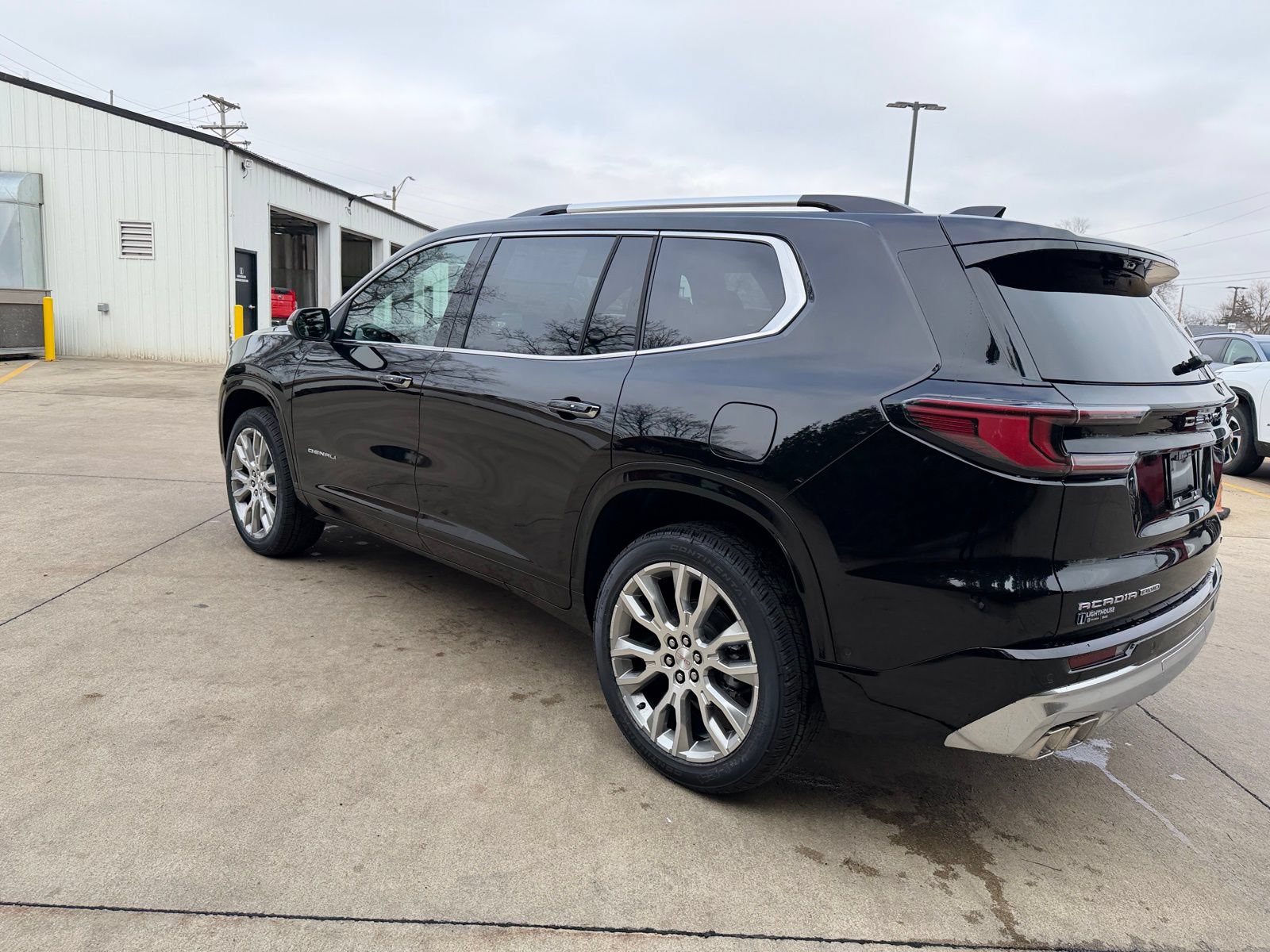New 2026 GMC Acadia Denali w/ Super Cruise Package AWD/4WD image 31