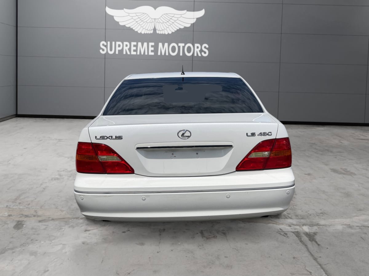 Used 2003 Lexus LS 430 RWD image 4