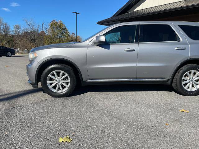 Used 2014 Dodge Durango SXT AWD/4WD image 2
