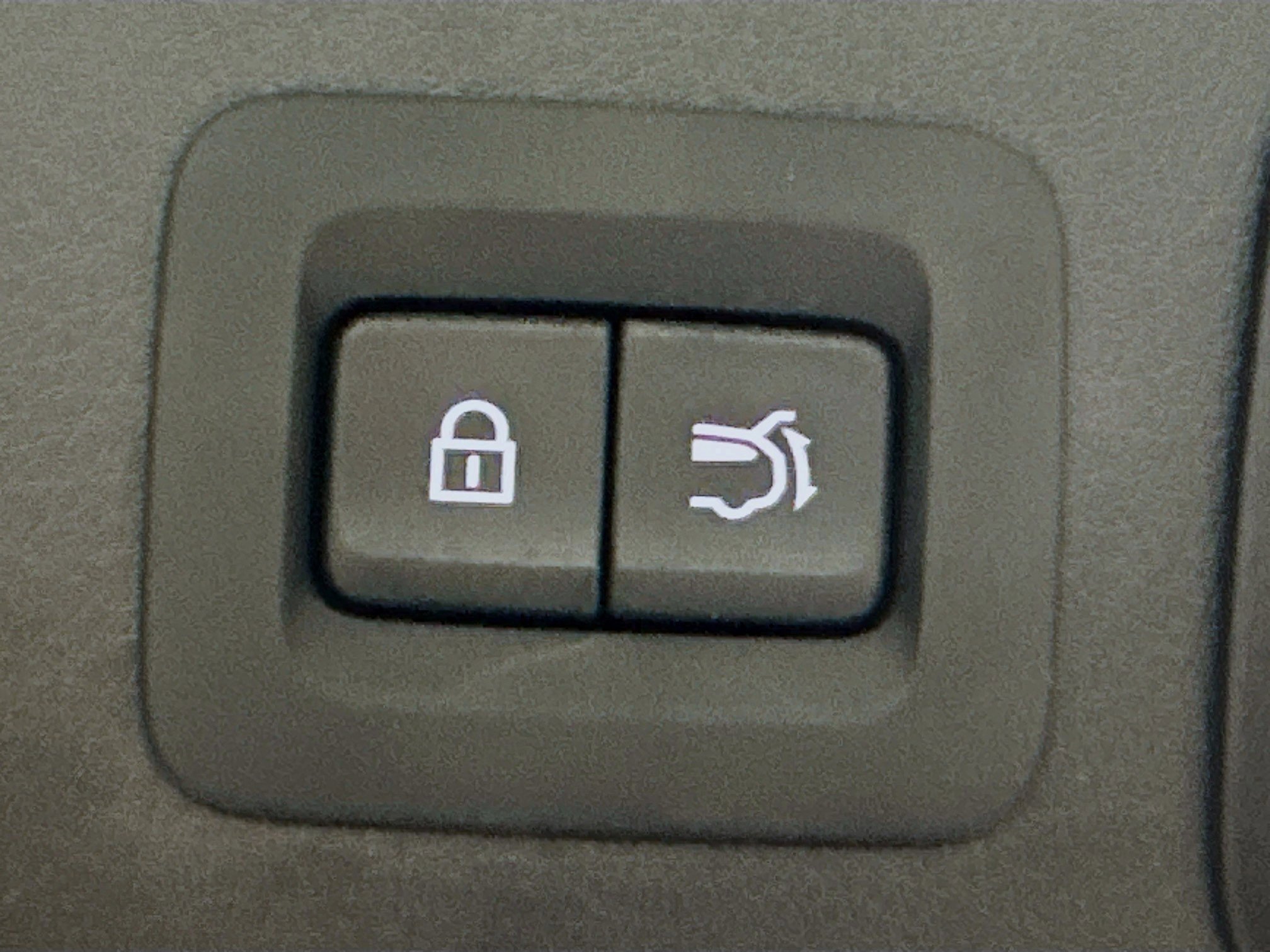 Used 2025 MAZDA CX-90 3.3 Turbo w/ Select Package image 30