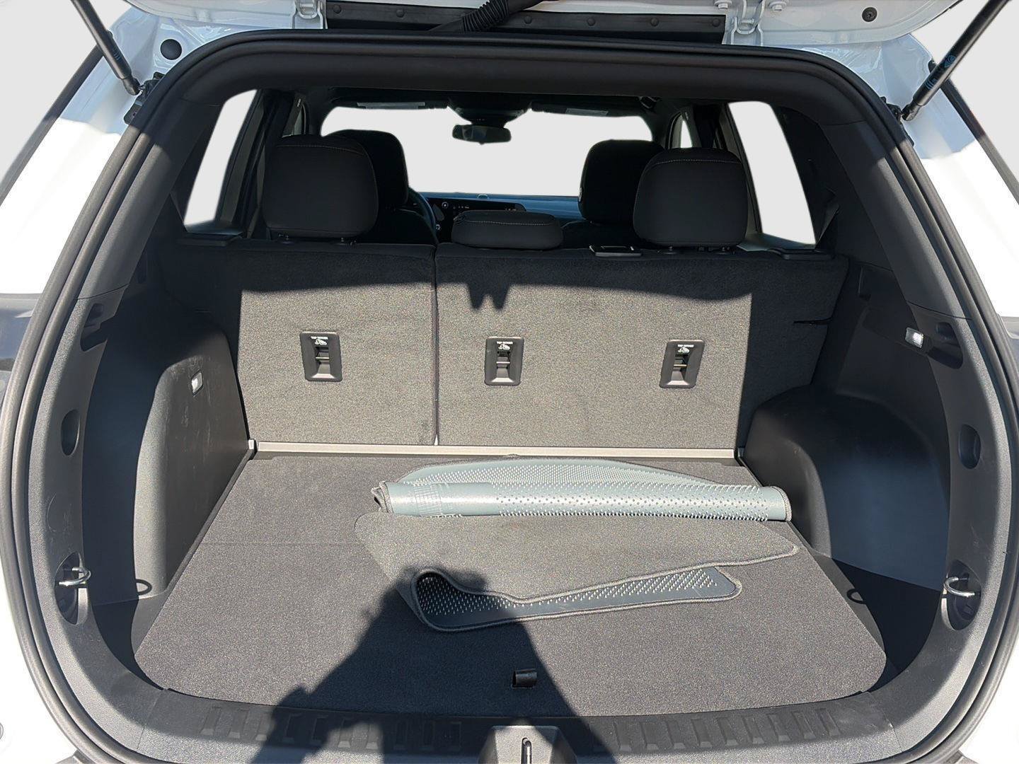 Used 2026 Chevrolet Equinox LT AWD/4WD image 11