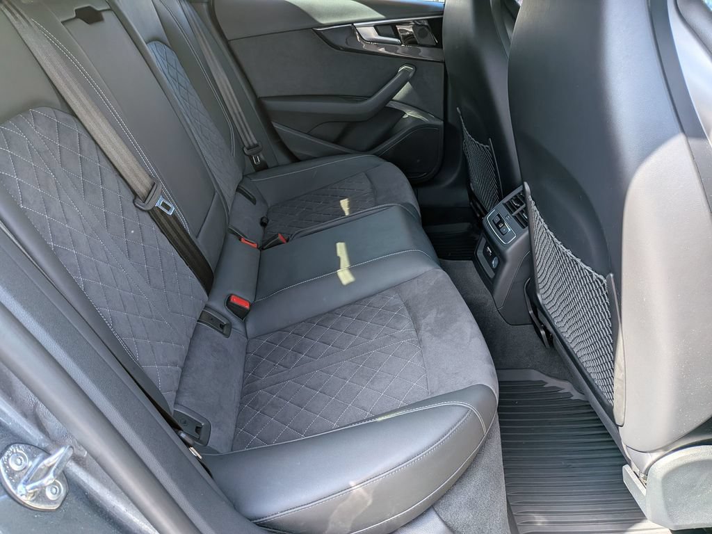 Used 2025 Audi S5 Premium w/ Convenience Package AWD/4WD image 32