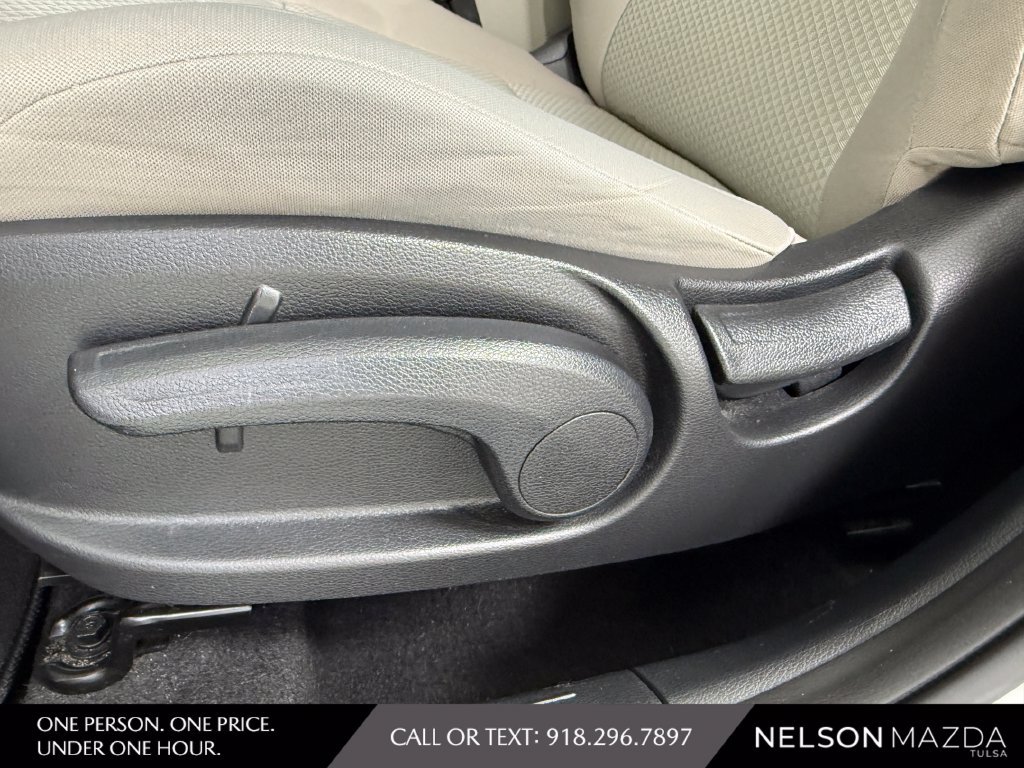 Used 2020 Kia Soul LX FWD image 21
