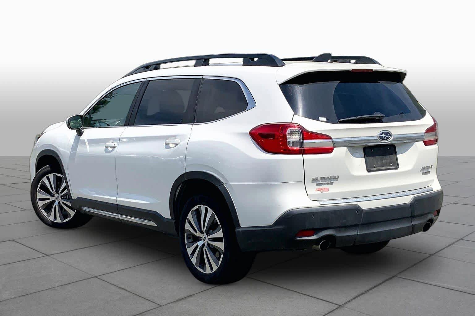 Used 2020 Subaru Ascent Limited w/ Technology Package AWD/4WD image 12