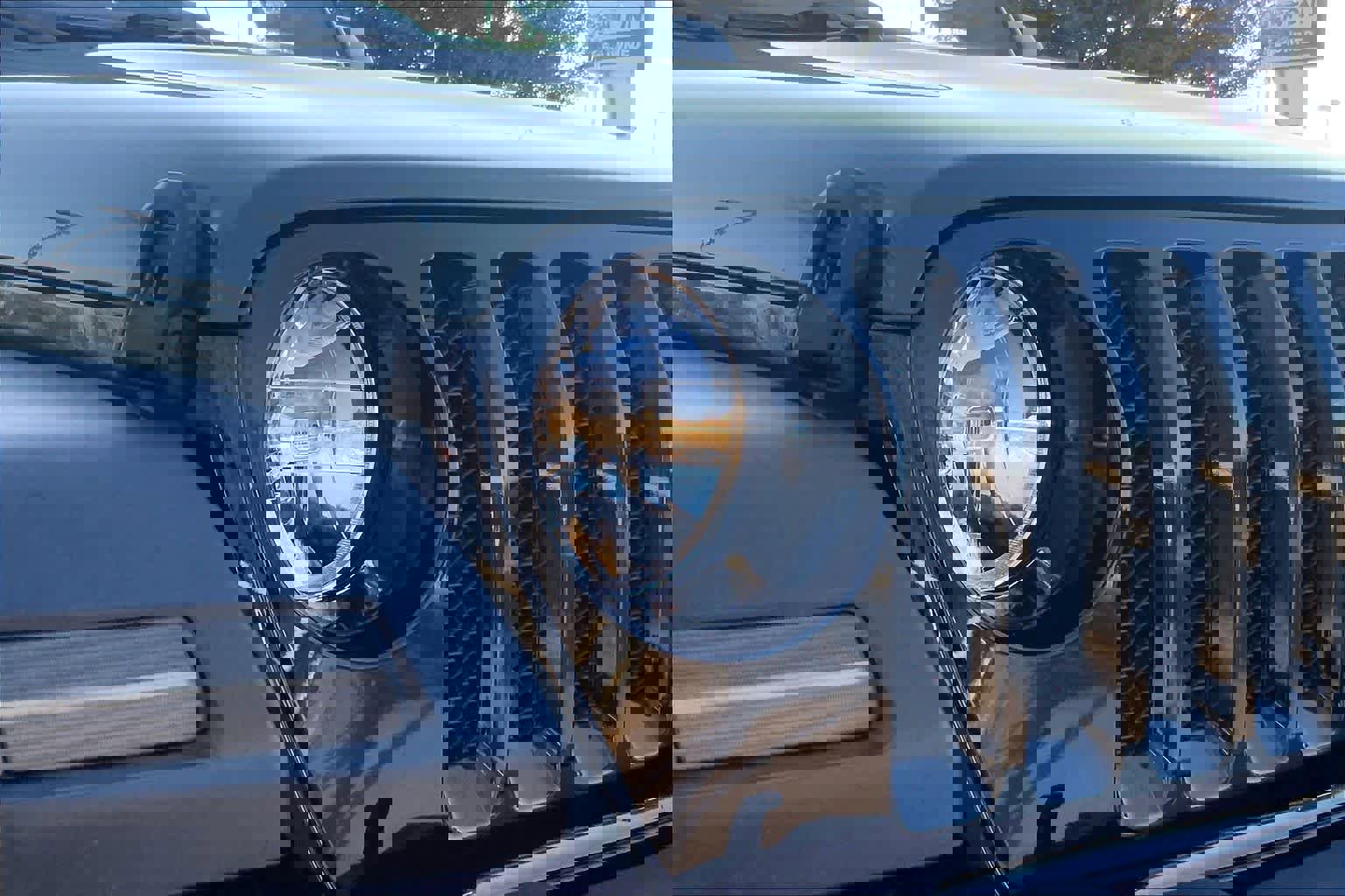 Used 2021 Jeep Wrangler Sport image 23