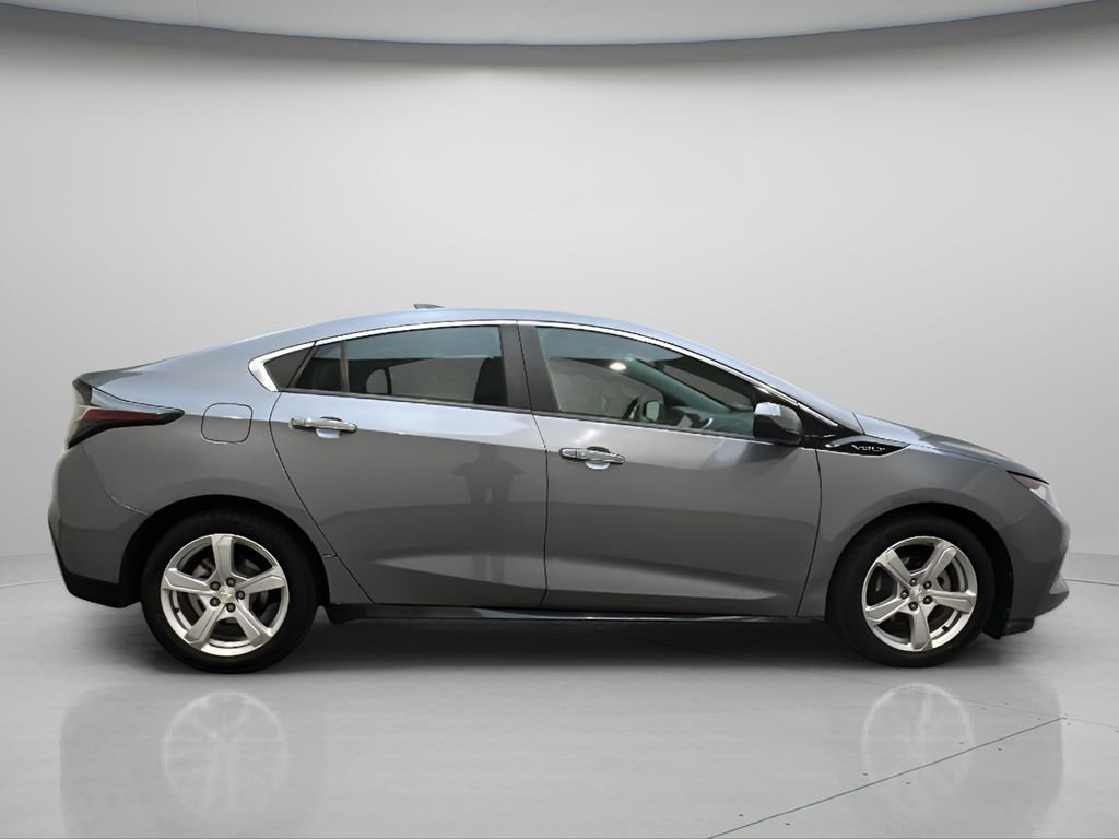 Used 2018 Chevrolet Volt LT w/ Comfort Package image 3