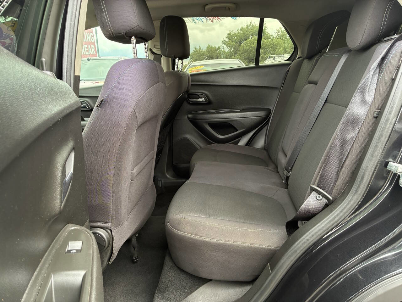 Used 2015 Chevrolet Trax LS AWD/4WD image 4