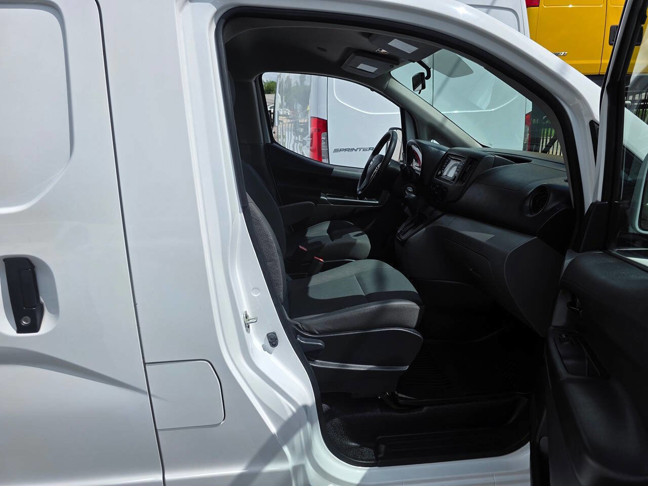 Used 2019 Nissan NV200 SV w/ Back Door Glass Package FWD image 17
