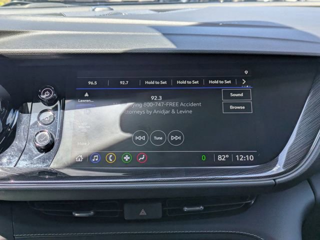 Used 2023 Buick Envision Preferred image 22