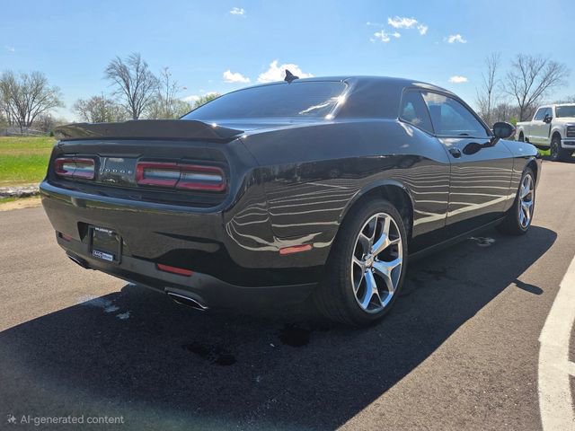 Used 2016 Dodge Challenger SXT Plus image 8