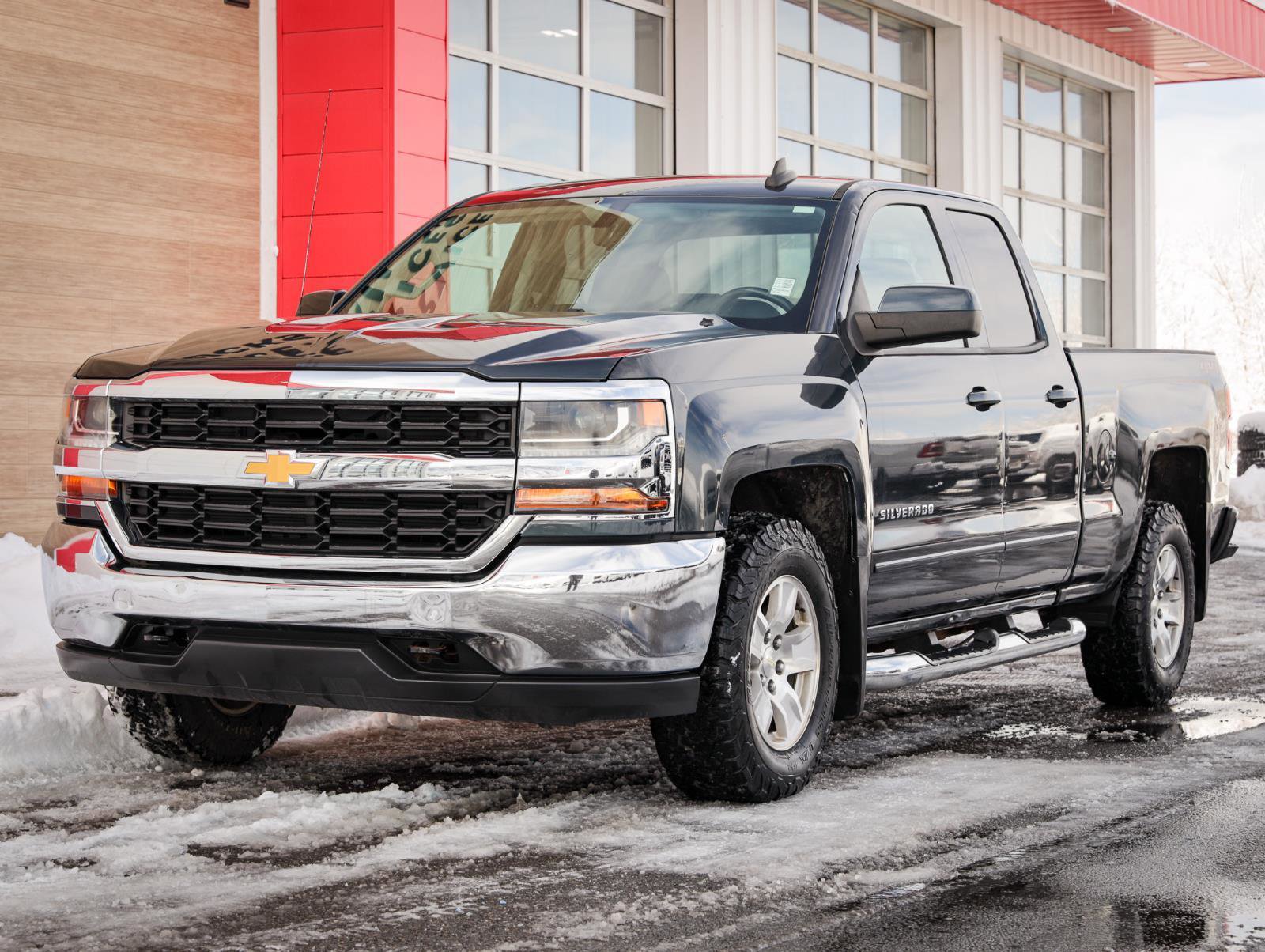 Used 2019 Chevrolet Silverado 1500 LT image 8