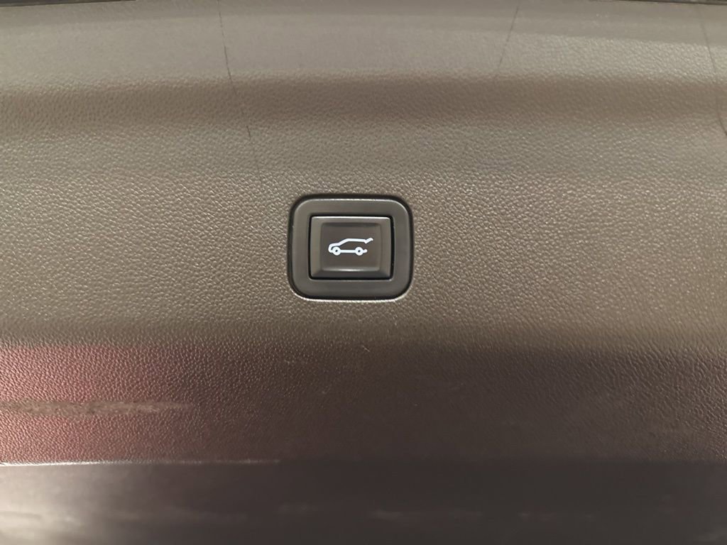 Used 2021 Chevrolet Tahoe Z71 w/ Rear Media and Nav Package image 50