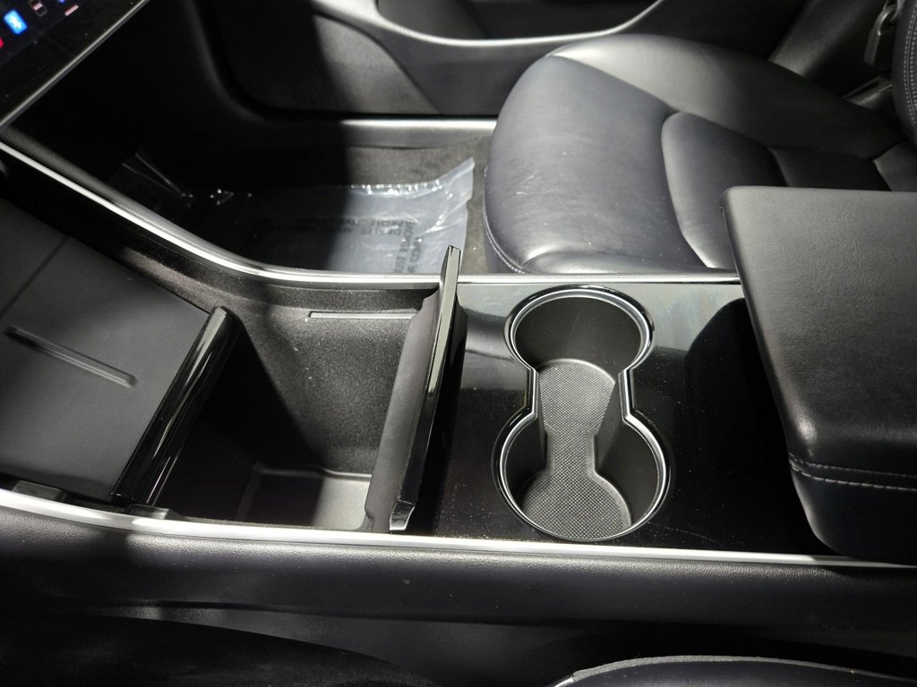 Used 2018 Tesla Model 3 Mid Range image 27