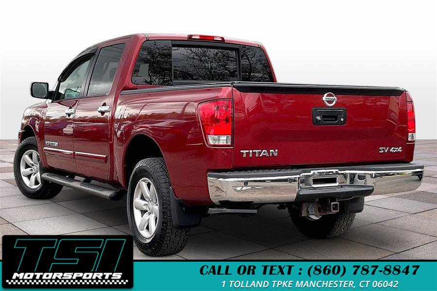 Used 2014 Nissan Titan SV w/ SV Value Truck Package AWD/4WD image 13