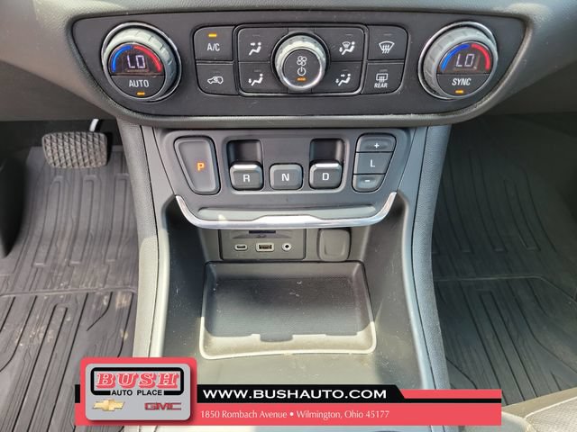 Used 2021 GMC Terrain SLT w/ Elevation Edition AWD/4WD image 30