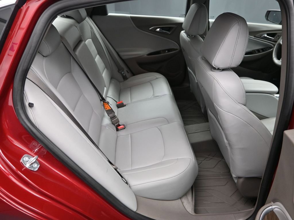 Used 2018 Chevrolet Malibu Premier w/ Premier Sun and Wheel Package image 36