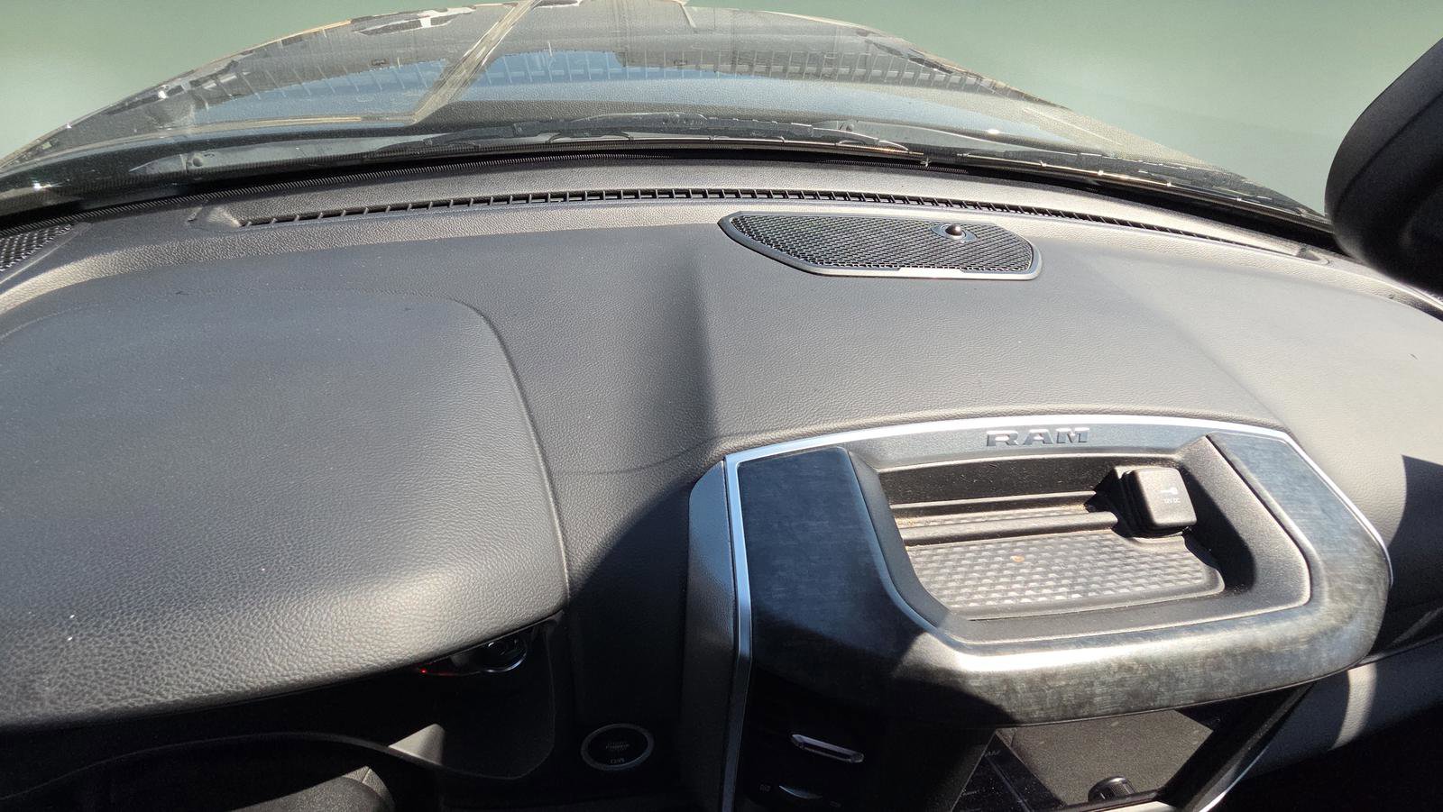 Used 2019 RAM 1500 Big Horn image 9