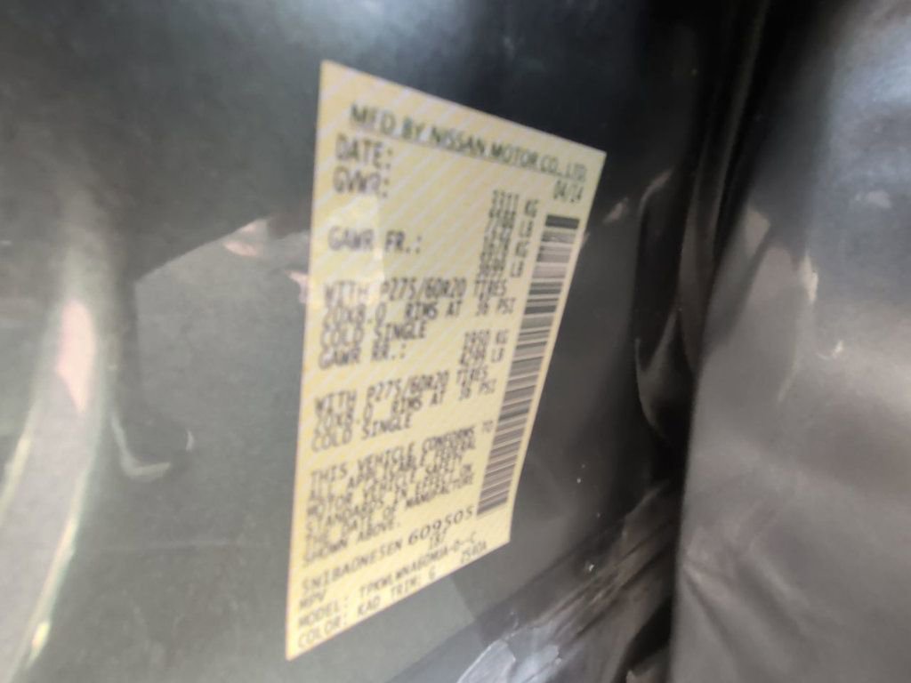 Used 2014 Nissan Armada Platinum w/ 2nd Row Captain Seat Package AWD/4WD image 26