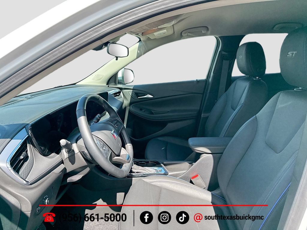 Used 2026 Buick Encore GX Sport Touring w/ Advanced Technology Package FWD image 11