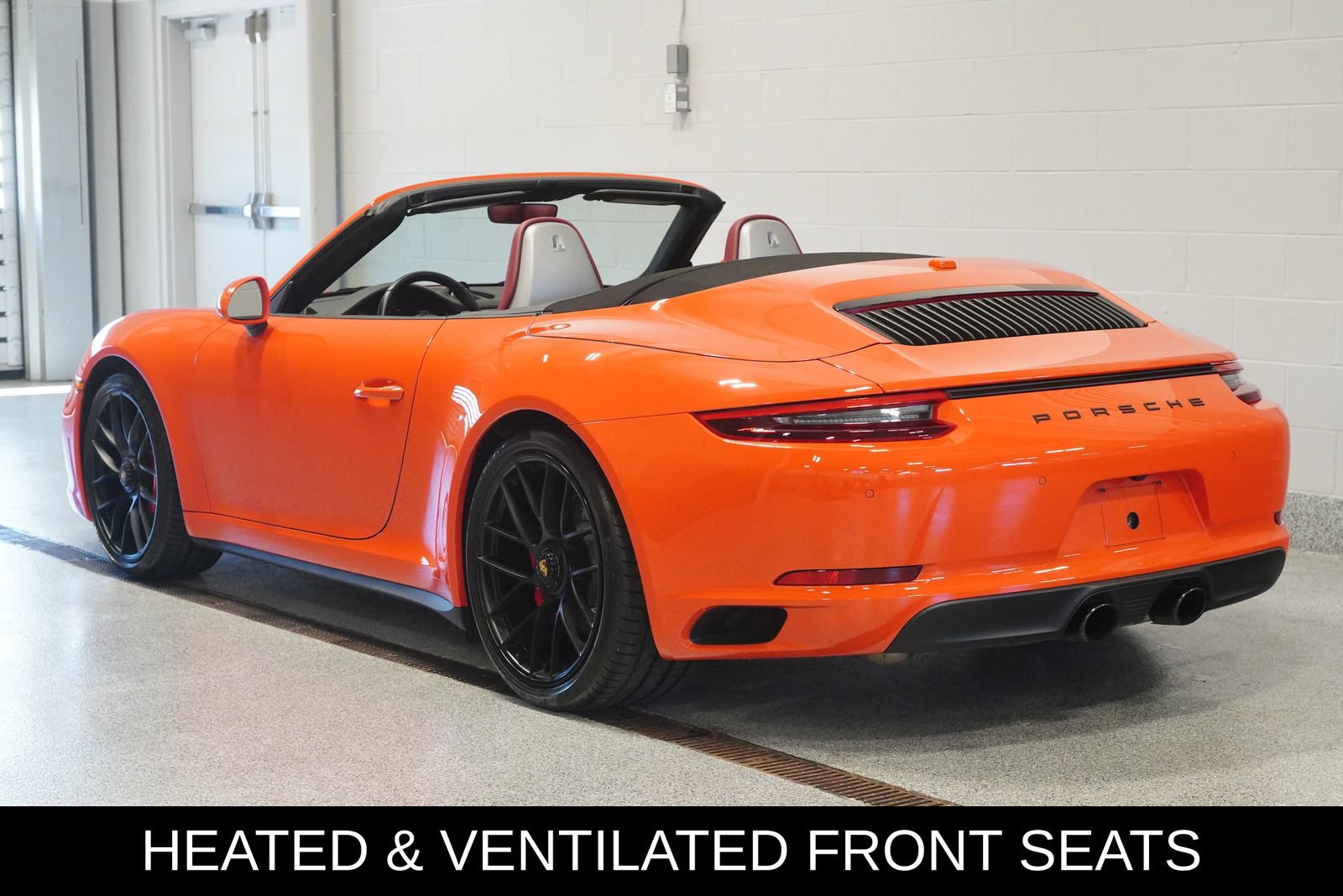 Used 2018 Porsche 911 Carrera GTS RWD image 4