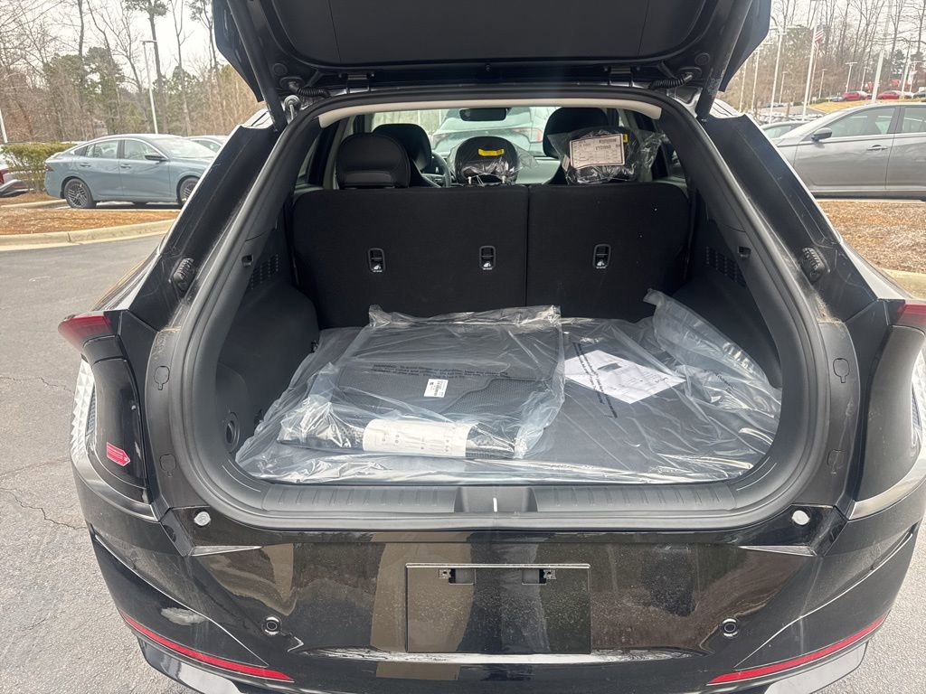 New 2025 Kia EV6 Wind image 14