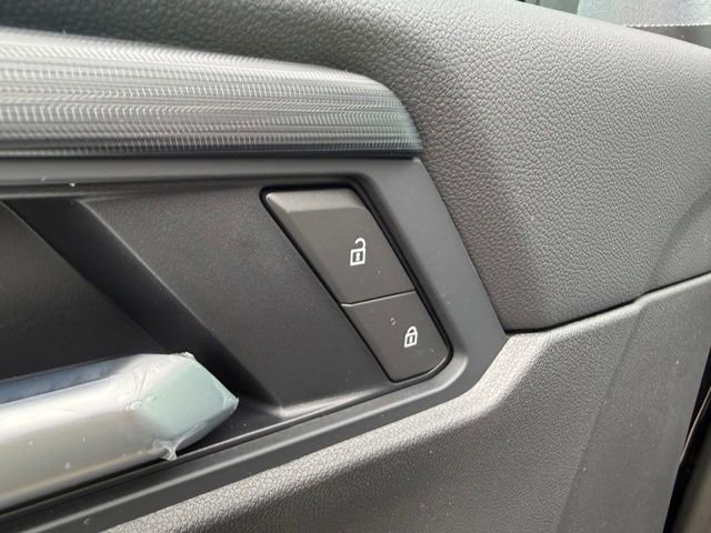 New 2026 GMC Acadia Elevation w/ Super Cruise Package AWD/4WD image 11
