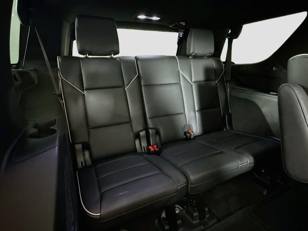 Used 2023 Cadillac Escalade Sport w/ LPO, ONYX Package AWD/4WD image 28