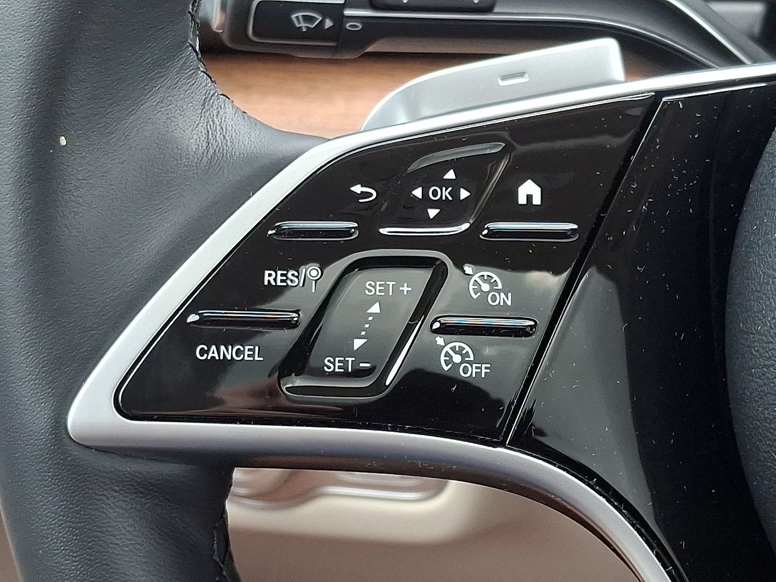 Certified 2026 Mercedes-Benz GLE 350 4MATIC image 21