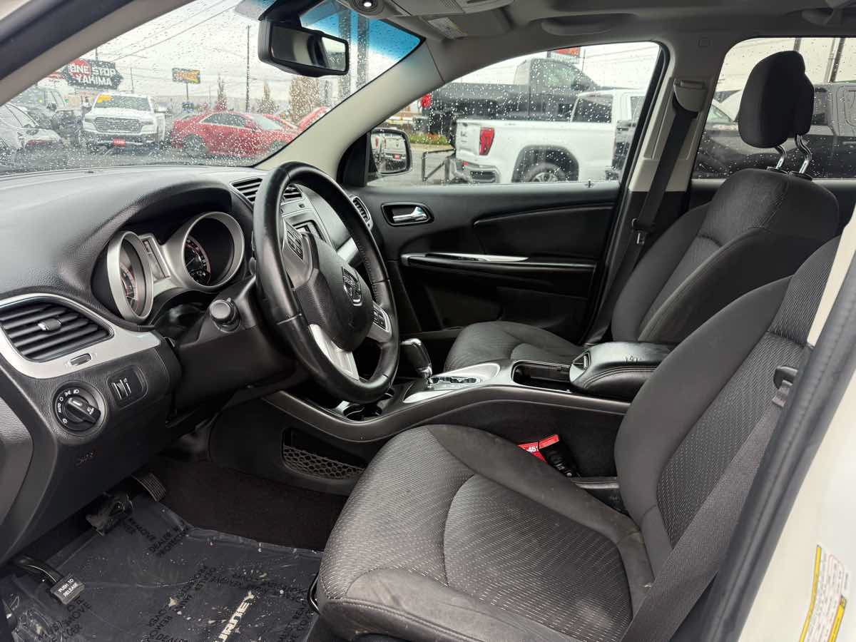 Used 2016 Dodge Journey Crossroad AWD/4WD image 8