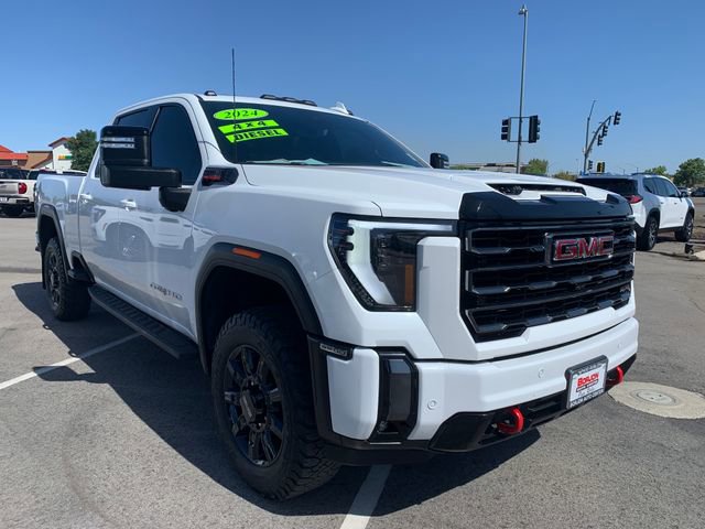 Used 2024 GMC Sierra 3500 AT4 w/ AT4 Premium Plus Package AWD/4WD image 4
