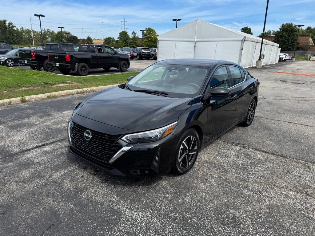 Used 2025 Nissan Sentra SV FWD image 3