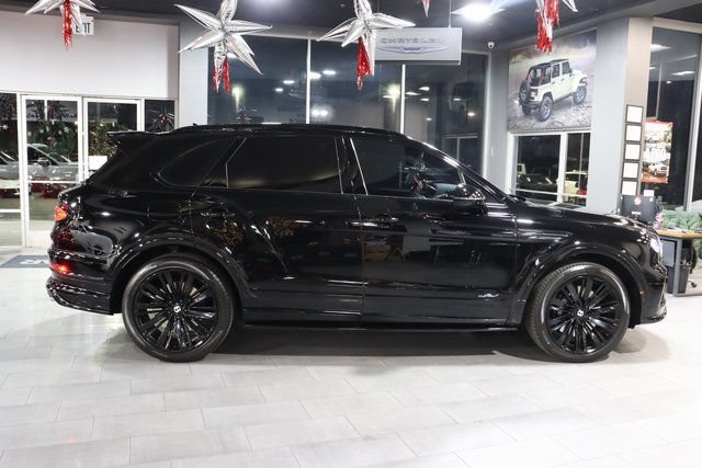 Used 2021 Bentley Bentayga Speed AWD/4WD image 25