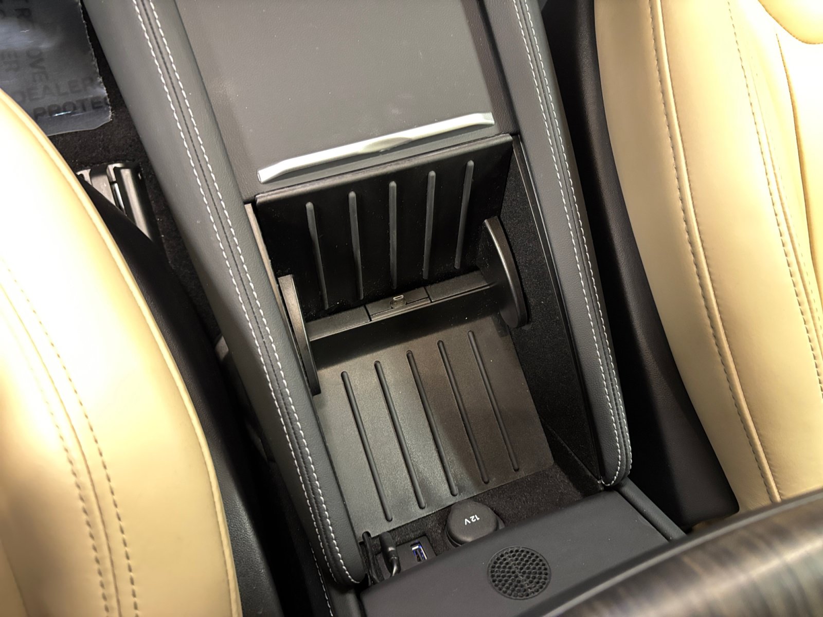 Used 2015 Tesla Model S 85 RWD image 31