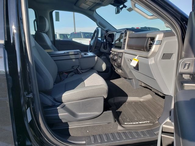 New 2026 Ford F450 XLT w/ XLT Premium Package image 20