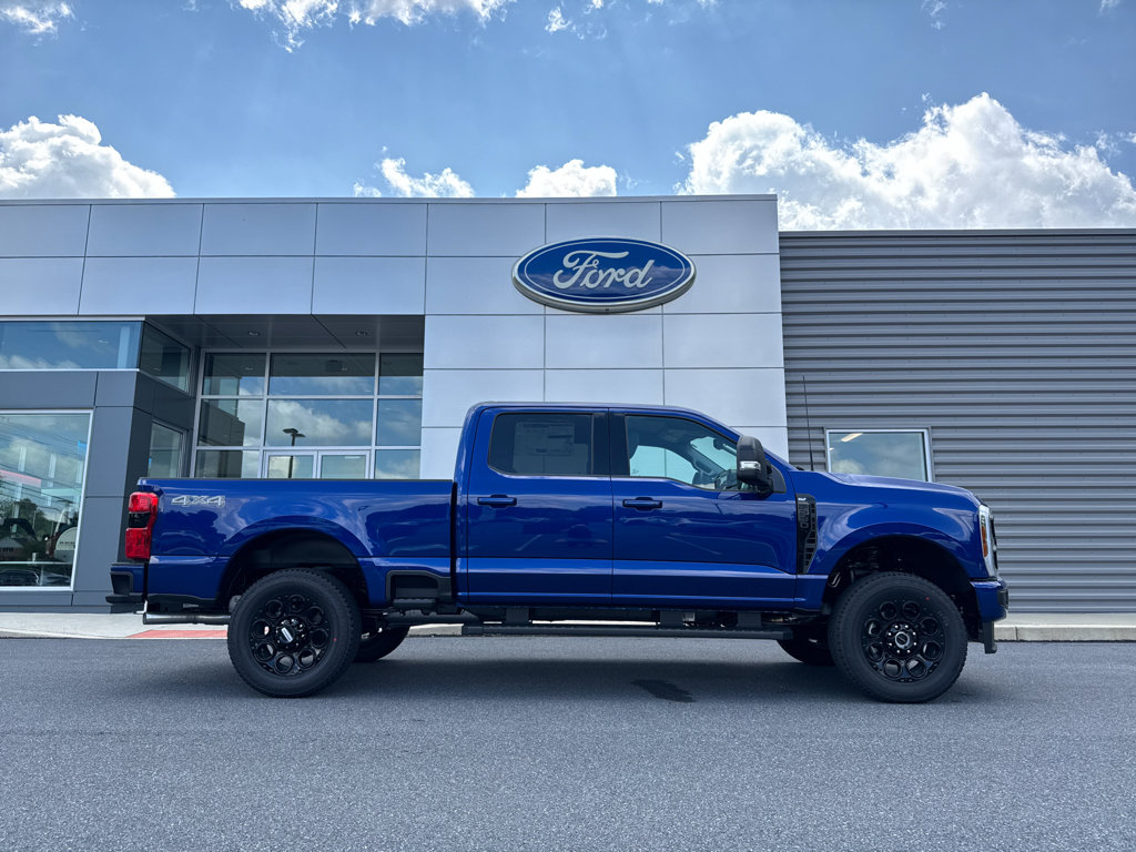 New 2026 Ford F250 XLT w/ XLT Premium Package AWD/4WD image 2