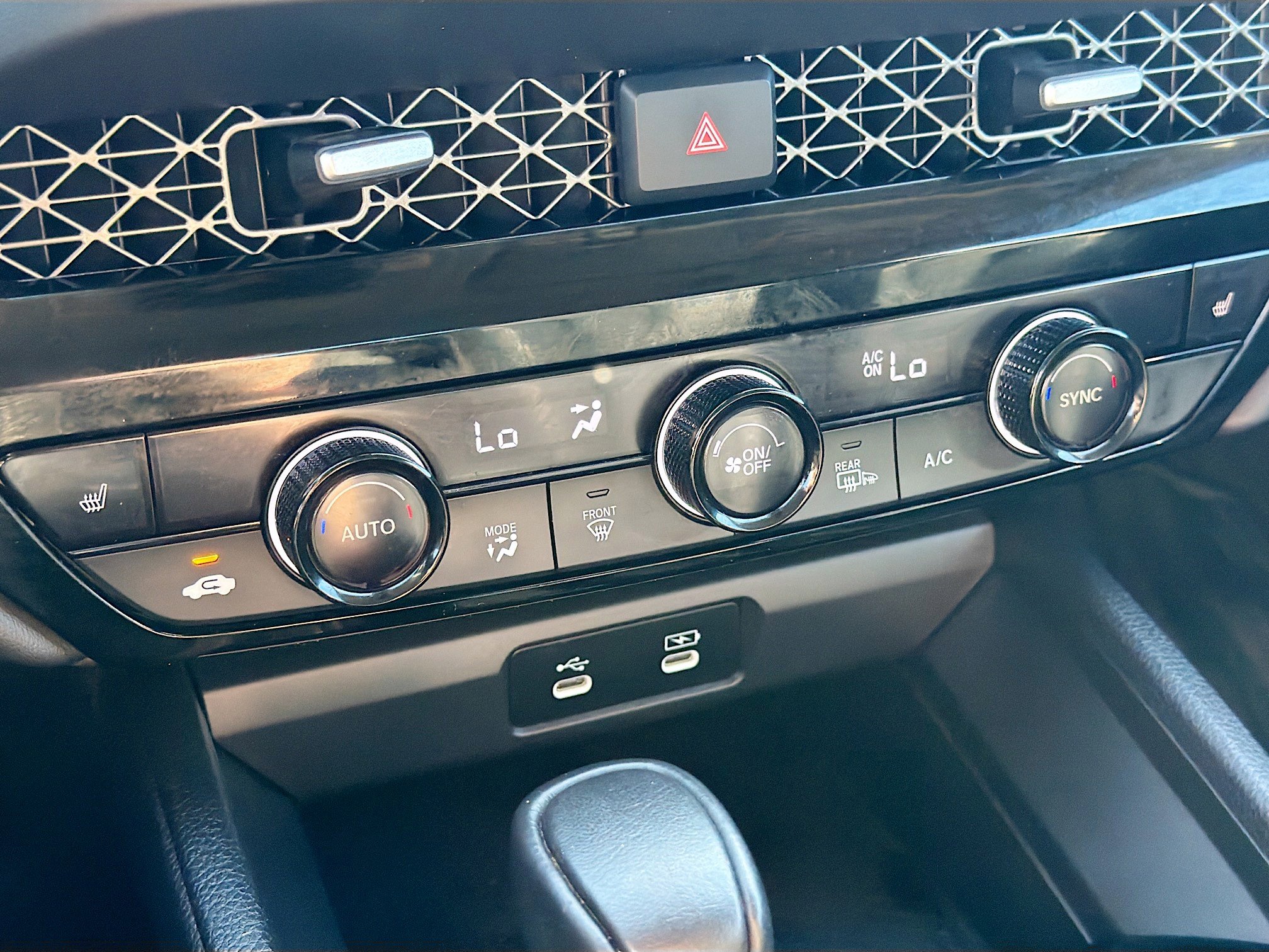 Used 2023 Honda Accord EX-L image 32