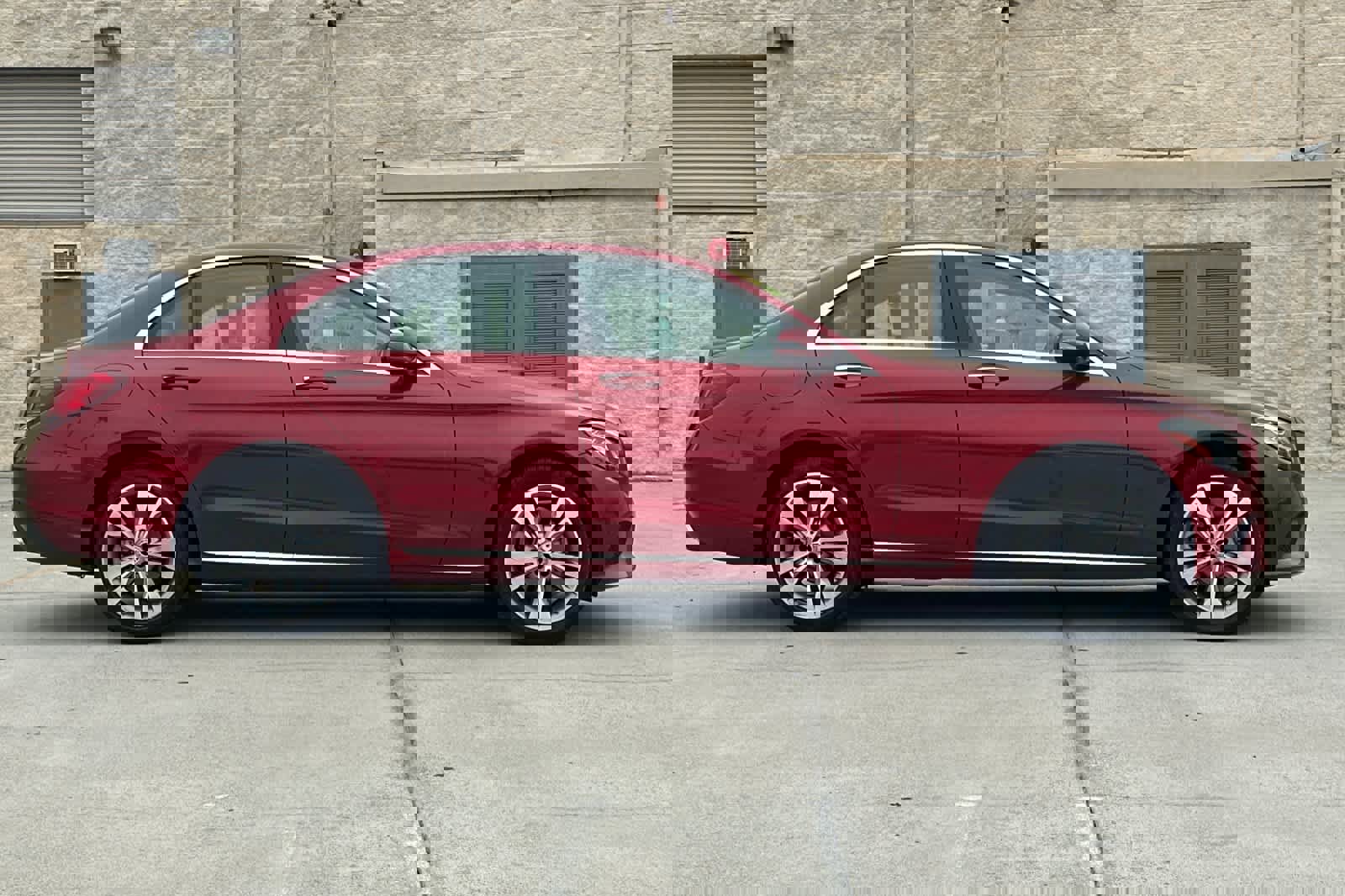 Used 2020 Mercedes-Benz C 300 4MATIC Sedan image 2