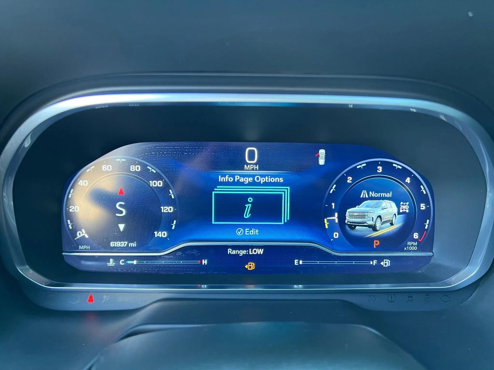 Used 2023 Chevrolet Tahoe High Country AWD/4WD image 21