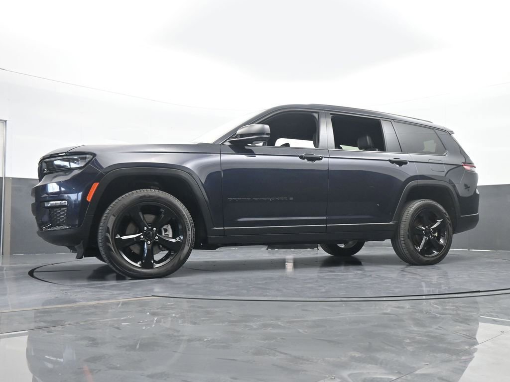 Used 2024 Jeep Grand Cherokee L Limited w/ Black Appearance Package image 58