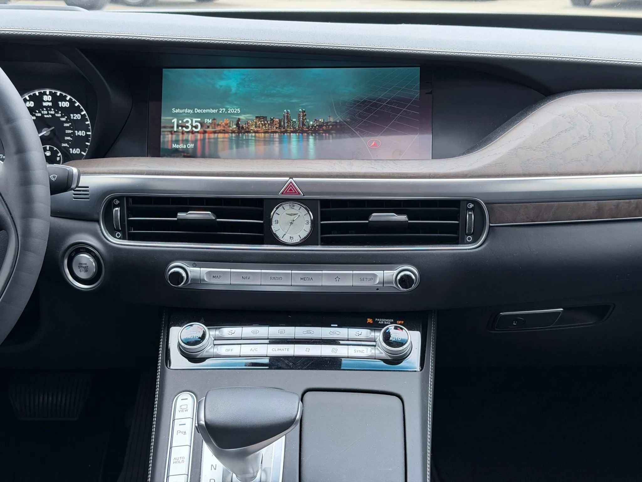 Used 2021 Genesis G90 5.0 Ultimate image 19