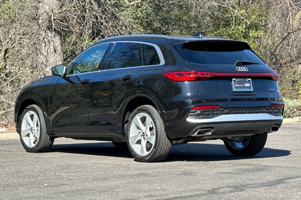 Used 2025 Audi Q5 Premium w/ Premium Plus AWD/4WD image 9
