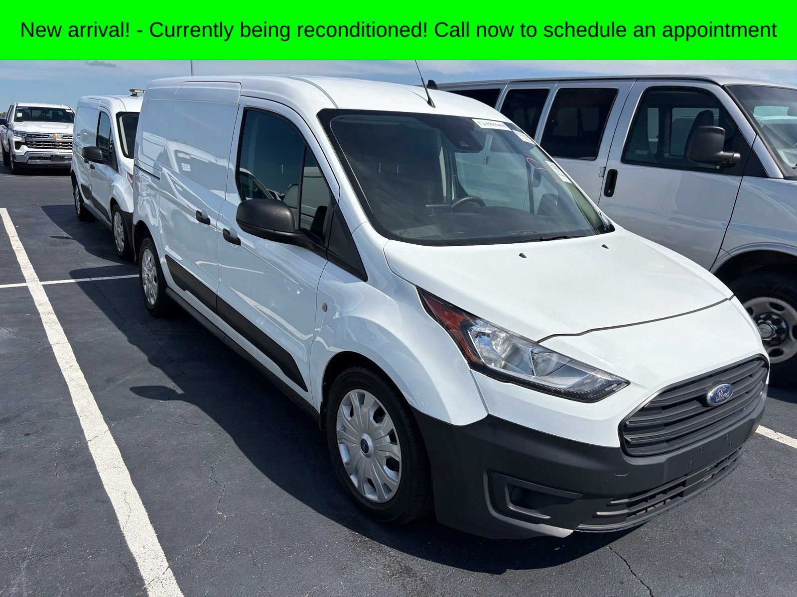 Used 2023 Ford Transit Connect XL FWD image 2