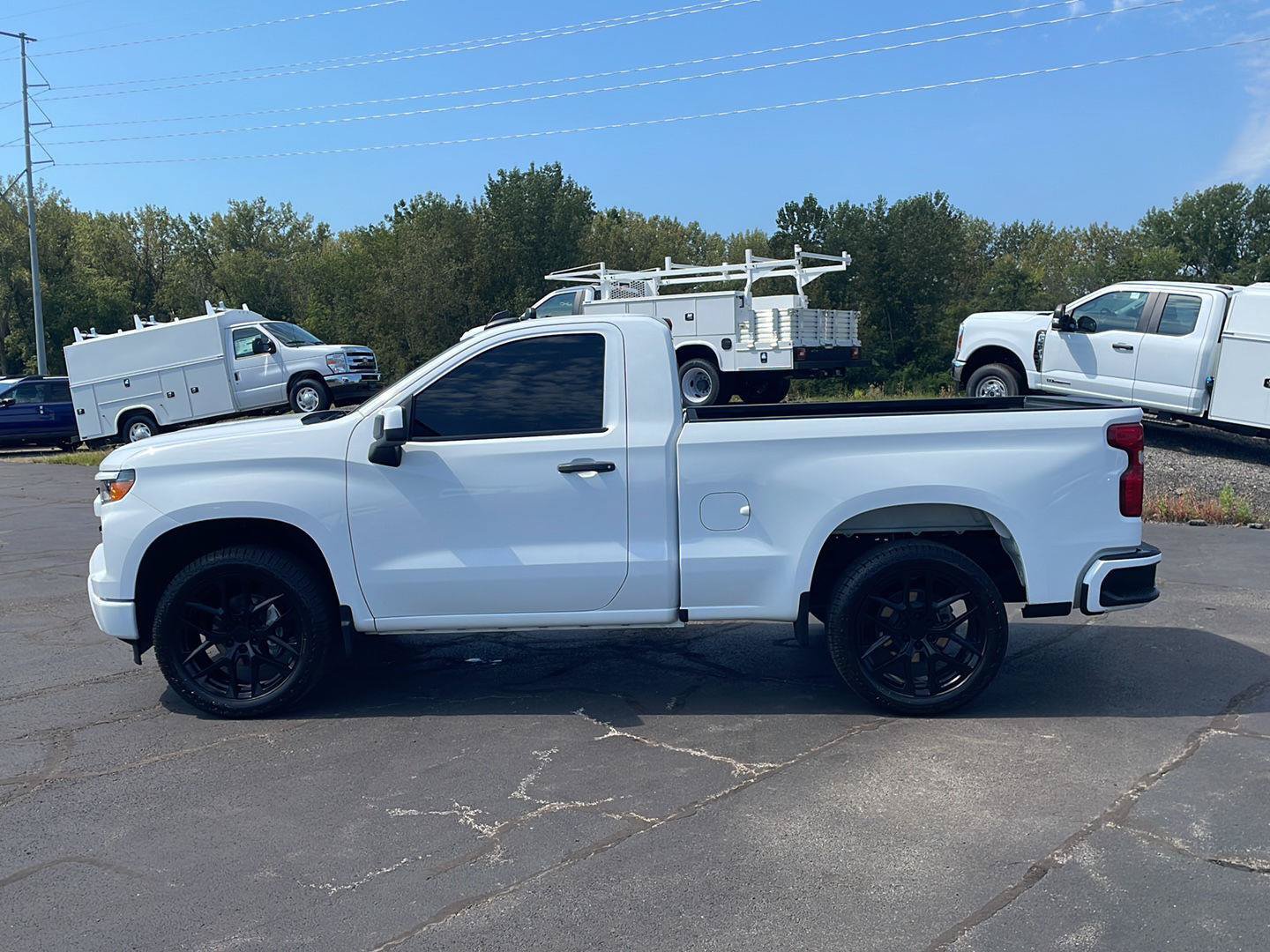 Used 2024 Chevrolet Silverado 1500 W/T w/ WT Value Package AWD/4WD image 2