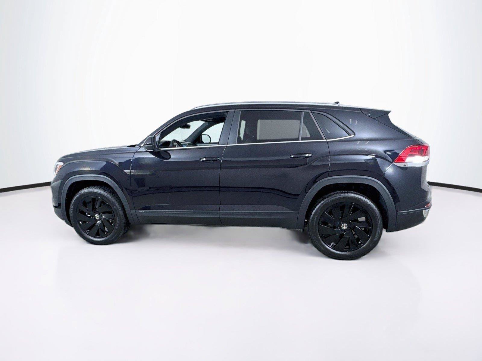 New 2026 Volkswagen Atlas Cross Sport SE AWD/4WD image 3