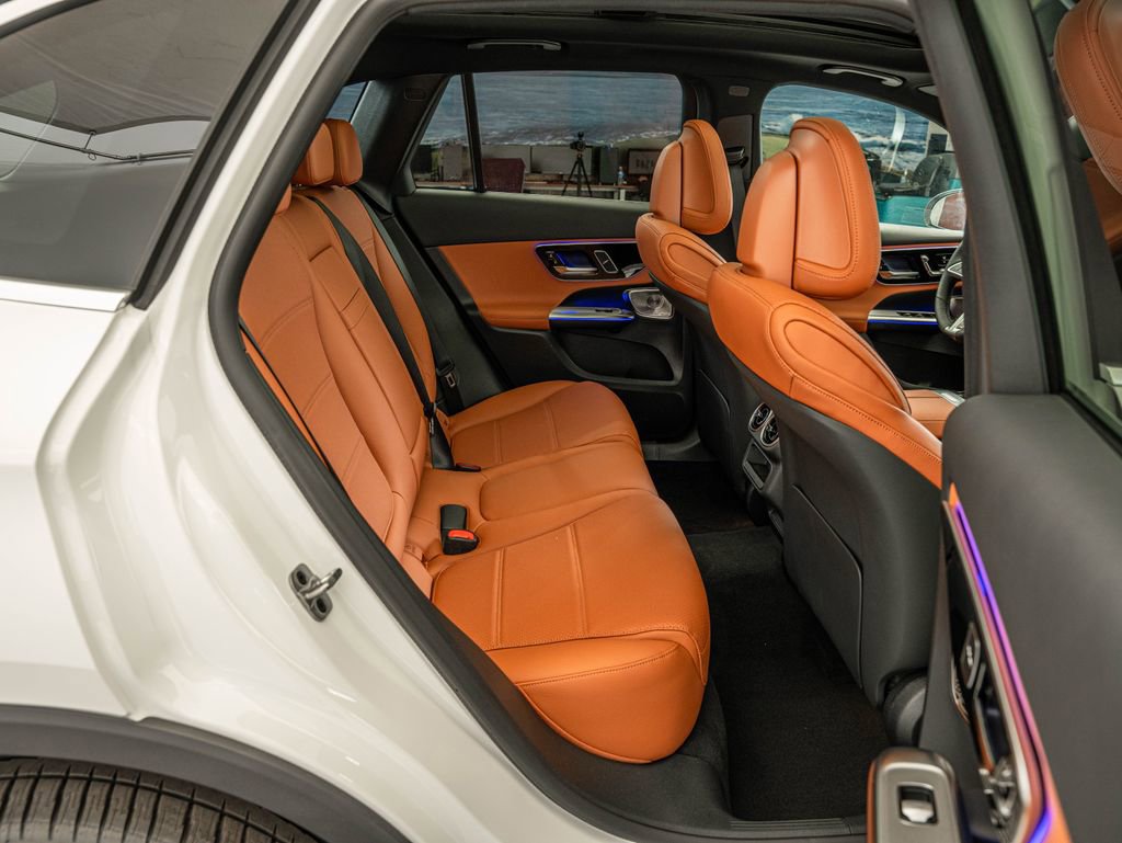 New 2026 Mercedes-Benz GLC 300 4MATIC image 33